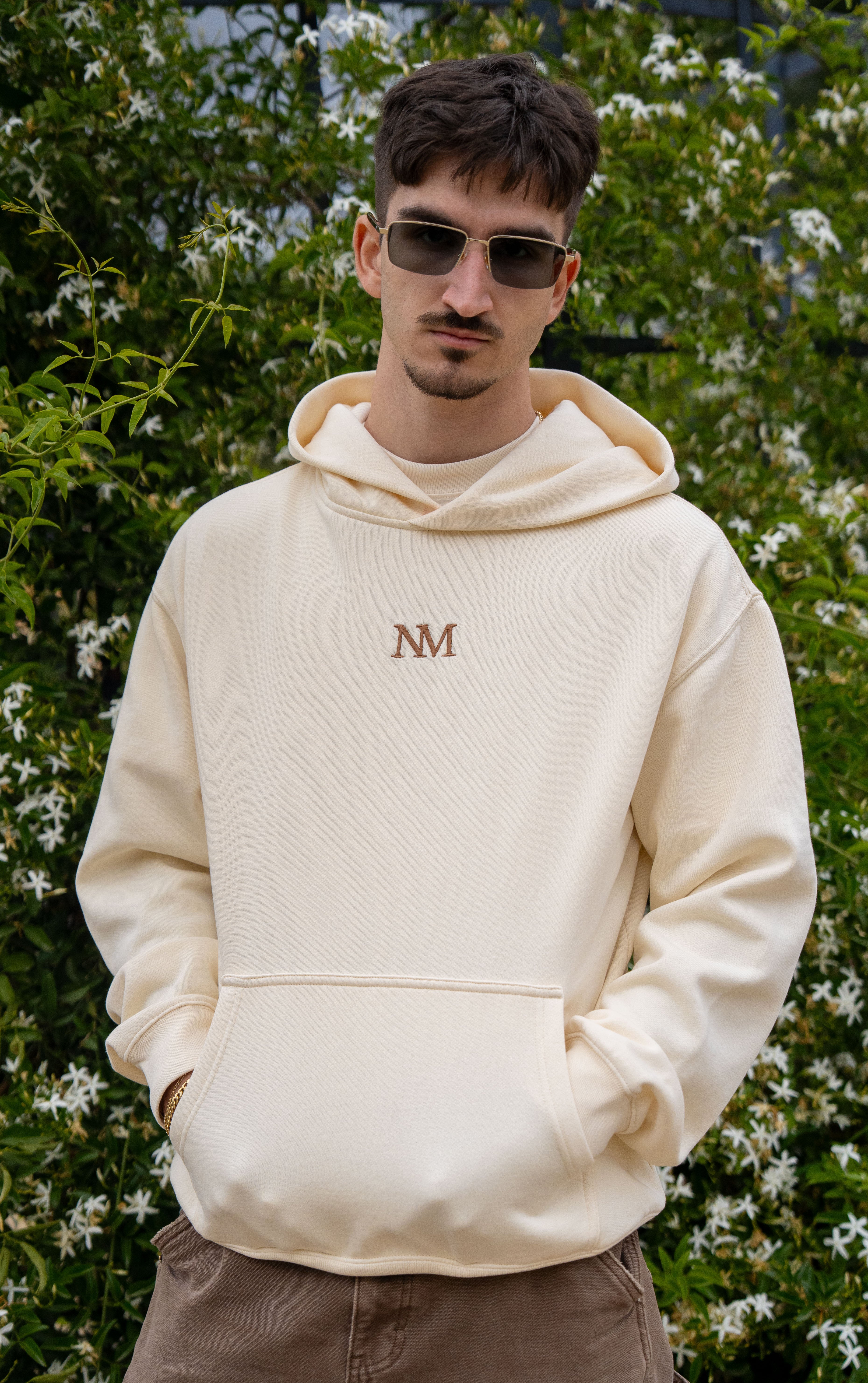 Sakura Front Hoodie - Crème – Nominal